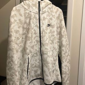 Nike Sportswear Tech Fleece